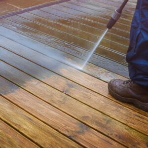 pressure washing wood deck